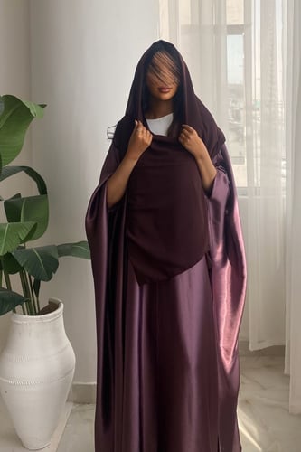 0112 - عباية نجد وردي