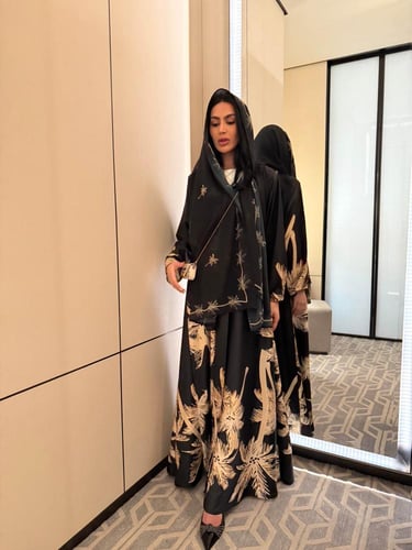 عباية كلوش ستان مطفي 824