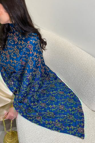 1202 - جلابية لازورد