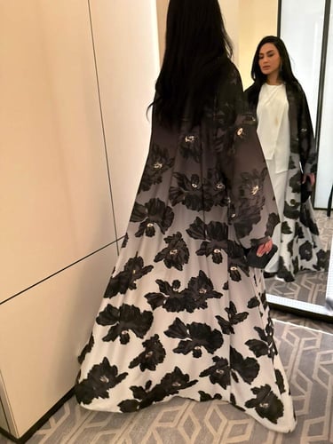 عباية سيمبلي سارة