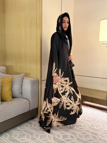 عباية كلوش ستان مطفي 824