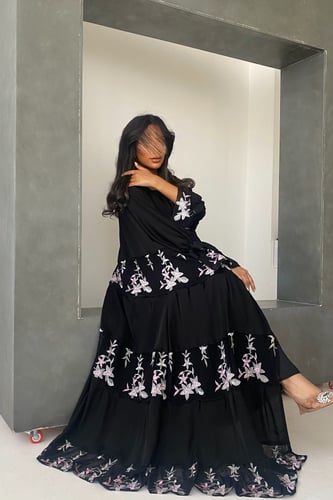 0115 - عباية فلورا مع فستان