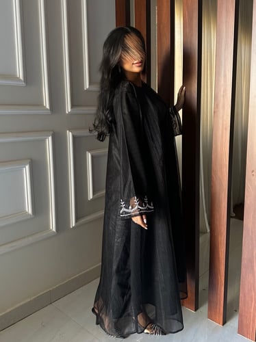 عباية ملكة - 0900