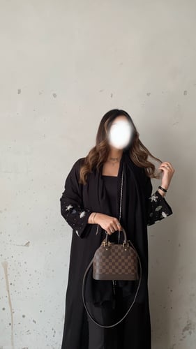 0713 - عباية اسود