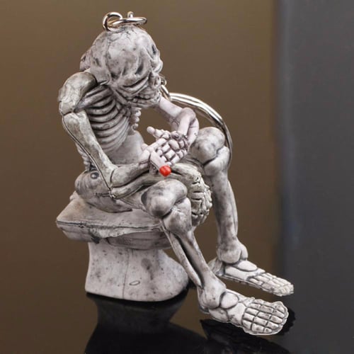 ميدالية مفاتيح على شكل هيكل عظمي