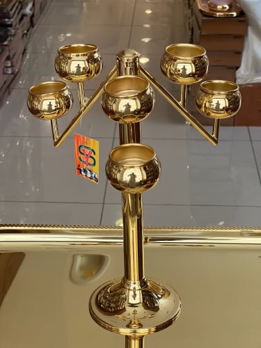 شمعدان ذهبي