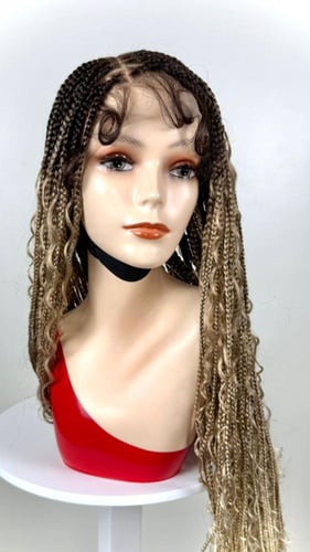 باروكة ضفائر طويلة بأطراف كيرلي - لون أومبري بني و...