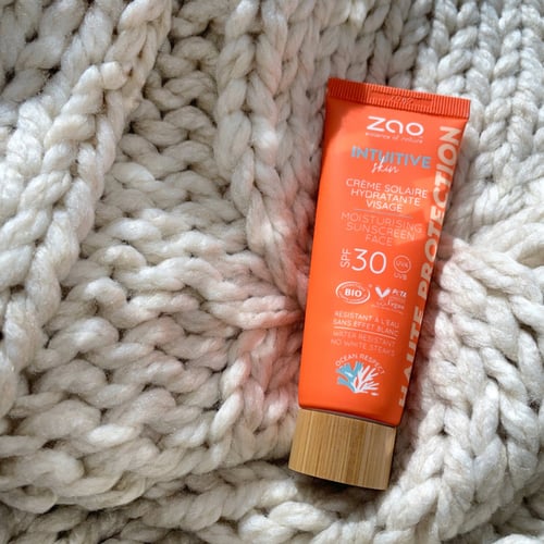 مرطب واقي الشمس للوجة