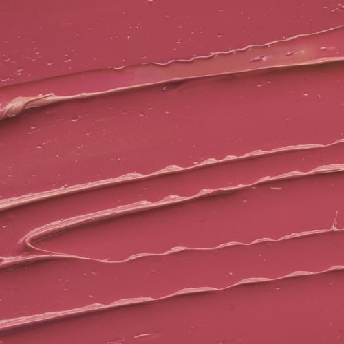 أحمر الشفاه السائل