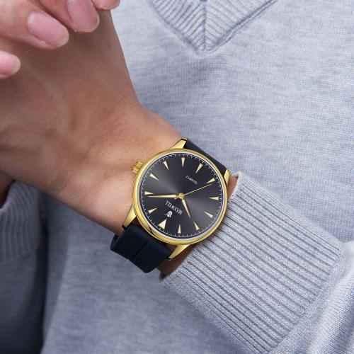 ساعة عصرية حزام سيليكون رجالي من ماكسويل