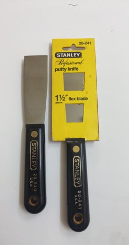 سكين معجون مرن STANLEY 28-240 – عرض 32 مم