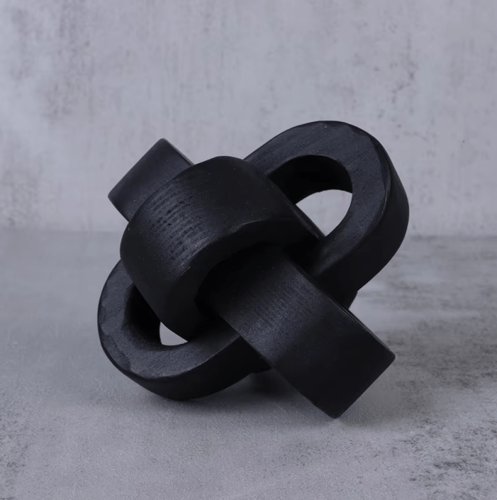 ديكور خشب اسود