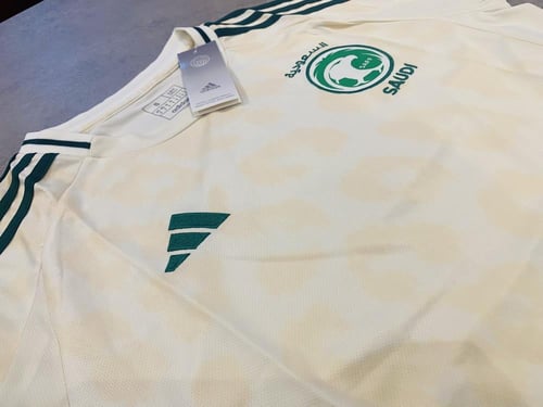 تيشيرت المنتخب السعودي الاحتياطي 2024 نسخة AEROREA...