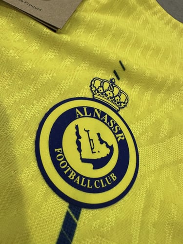 تيشيرت النصر الأساسي 2023 (فئة اللاعبين)