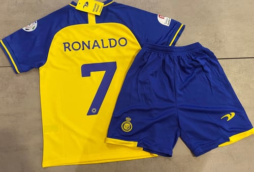 الطباعة على طقم النصر الأساسي 2022 (أطفال)