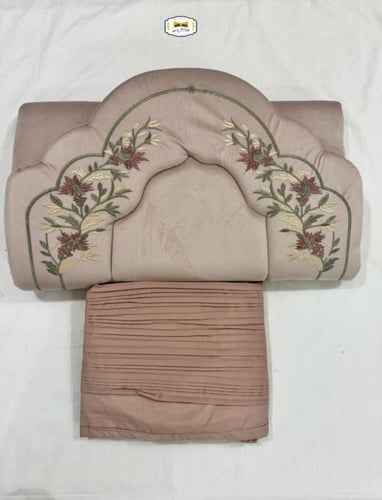 طقم سجادة صلاة فاخرة بتطريز - استعد لرمضان بأجواء...