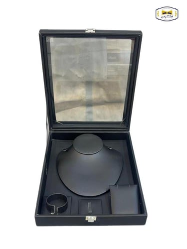 علبه طقم ذهب و مجوهرات تصميم مميز فاخر