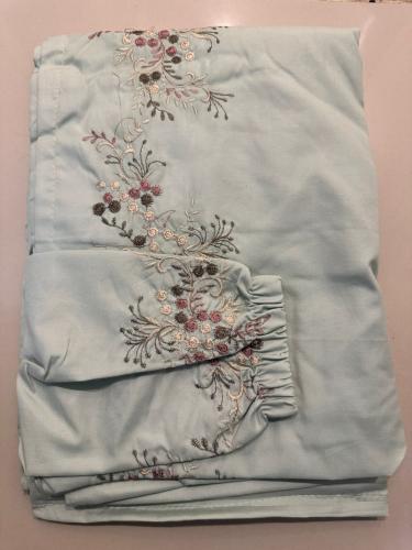 شرشف صلاة سحاب مطرز