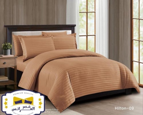 مفرش مقلم فندقي حشوه متحركة نفرين 7قطع