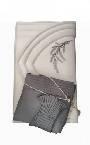 بكس رمضاني 3 قطع في شنطه فاخرة مع تهنئه