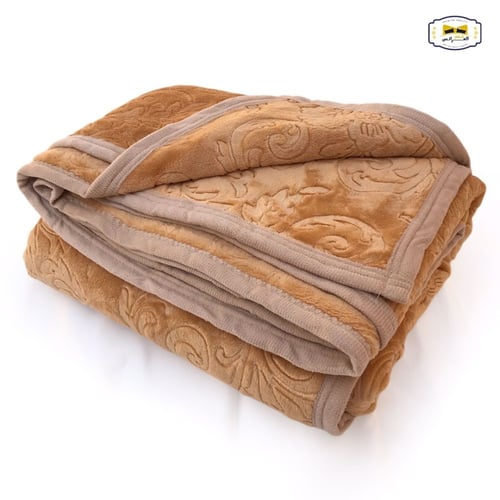 بطانية مزخرفه بنقشة كلاسكيه نفرين