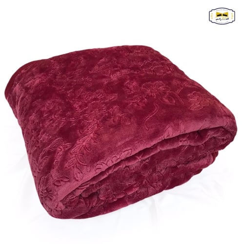 بطانية مزخرفه بنقشة كلاسكيه نفرين