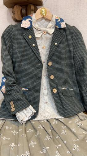 طقم تنوره مع جاكيت