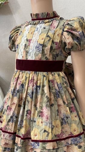 فستان مورد بالحزام المخمل الكلف الجميله