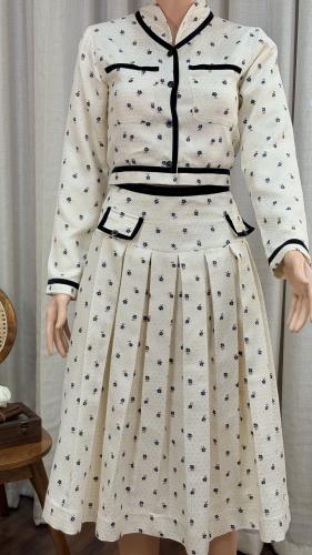 طقم جميل الاقمشه شانيل خفيه