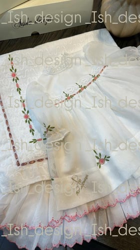 طقم مواليد جوده عاليه جداً تسليم فوري