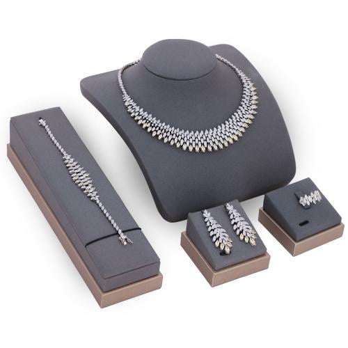 طقم زركون فضي فص أصفر من ماركة فايلت