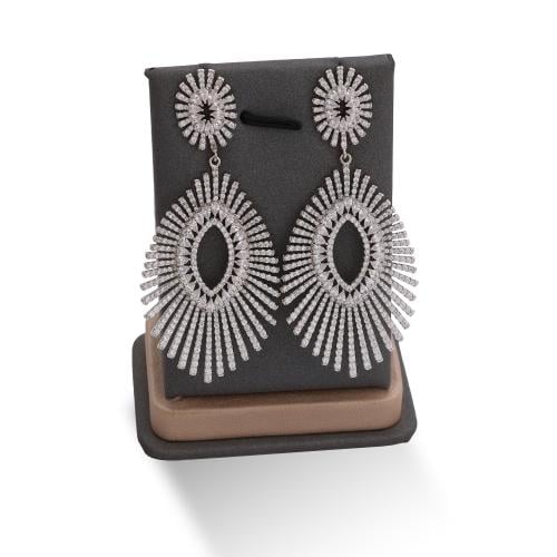 حلق زركون فضي من ماركة فايلت