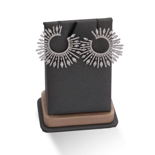 حلق زركون فضي من ماركة فايلت