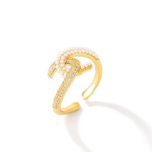 خاتم زركون ذهبي من ماركة فايلت