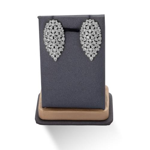 حلق زركون فضي من ماركة فايلت