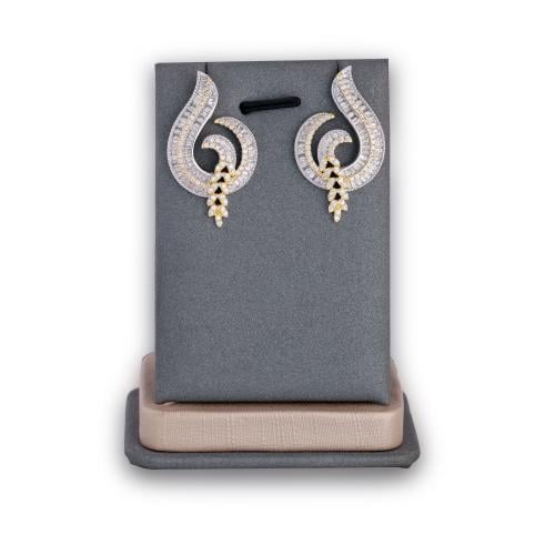 حلق زركون مكس من ماركة فايلت