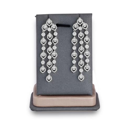 حلق زركون فضي من ماركة فايلت