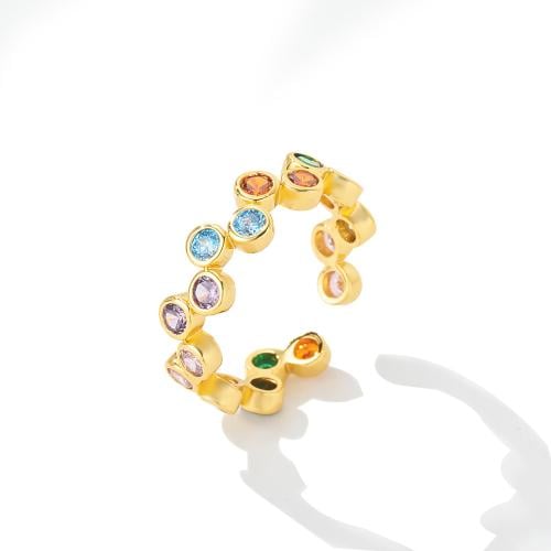 خاتم زركون ذهبي من ماركة فايلت