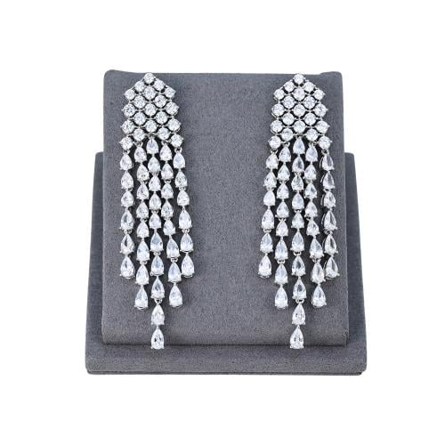 حلق زركون فضي من ماركة فايلت