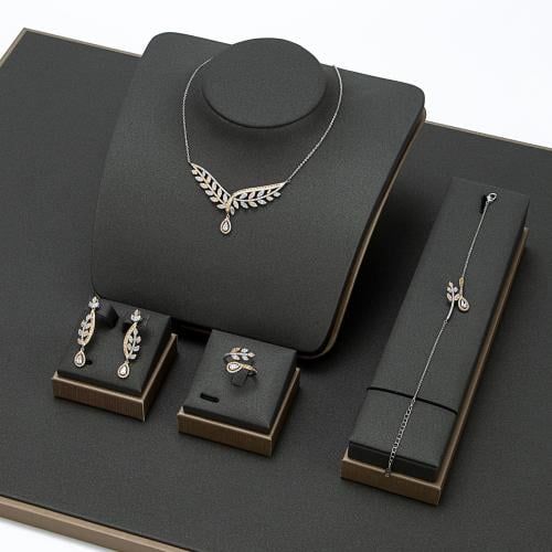 نص طقم زركون مكس من فايلت