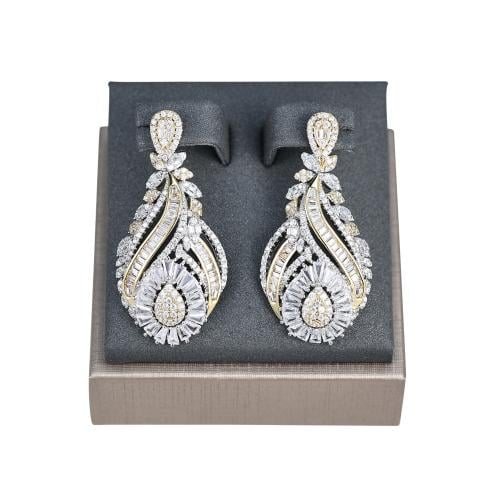 حلق زركون مكس من ماركة فايلت