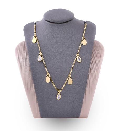 تشوكر زركون ذهبي من ماركة فايلت