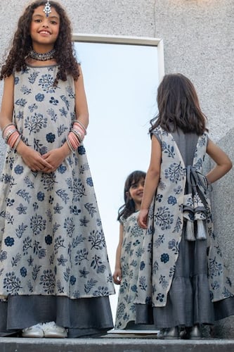 جلابيه لينن كلوش 105#