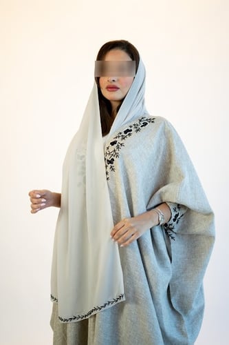 عبايه لينن 122#