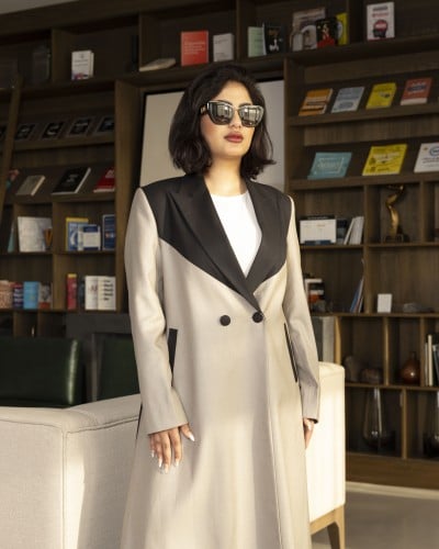 عبايه بليزر كتان 137#