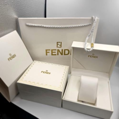 ملحقات فندي