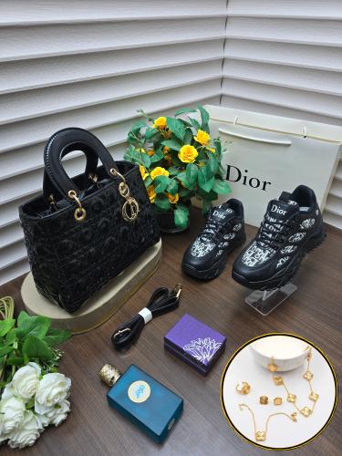 طقم بكج نسائي