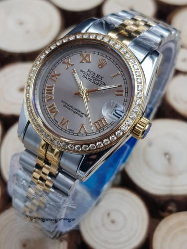 ساعه رولكس نسائي ضمان سنه وضد المويه