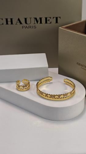 اكسسوار مع ملحقات الماركه