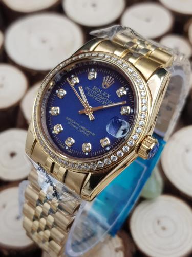 عرض رولكس نسائي ضمان سنه وضد المويه